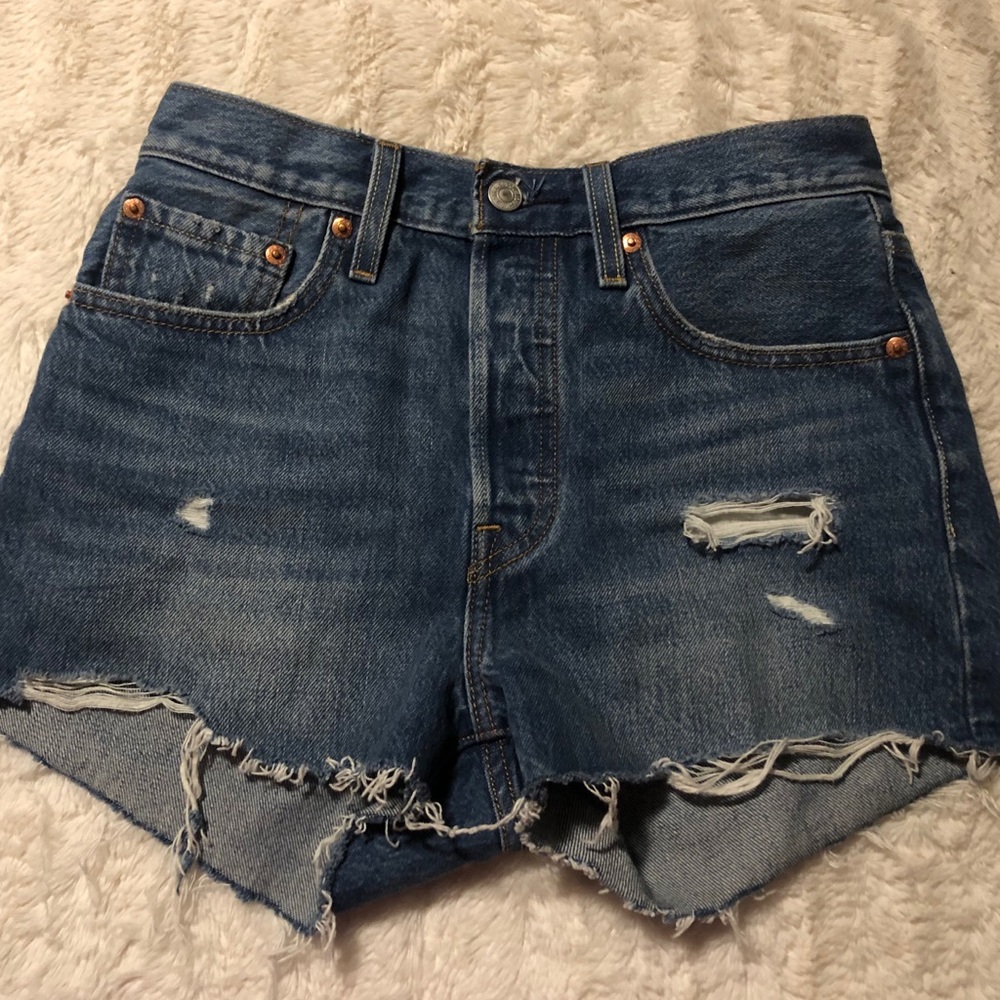 Levi shorts